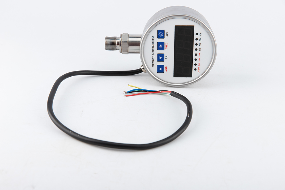 JUN STUDIO20240110IMG_1520.jpg