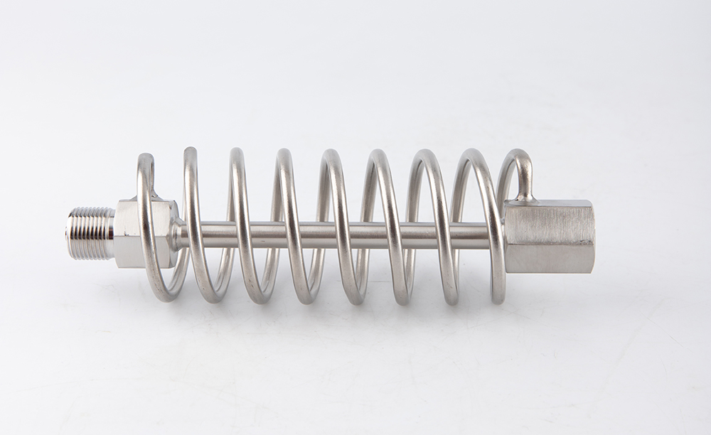 JUN STUDIO20240110IMG_1974.jpg