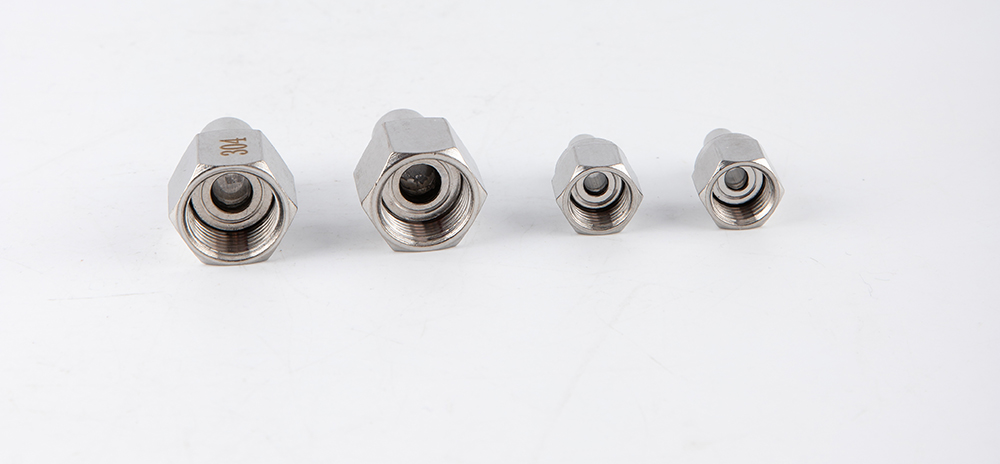 JUN STUDIO20240110IMG_1965.jpg