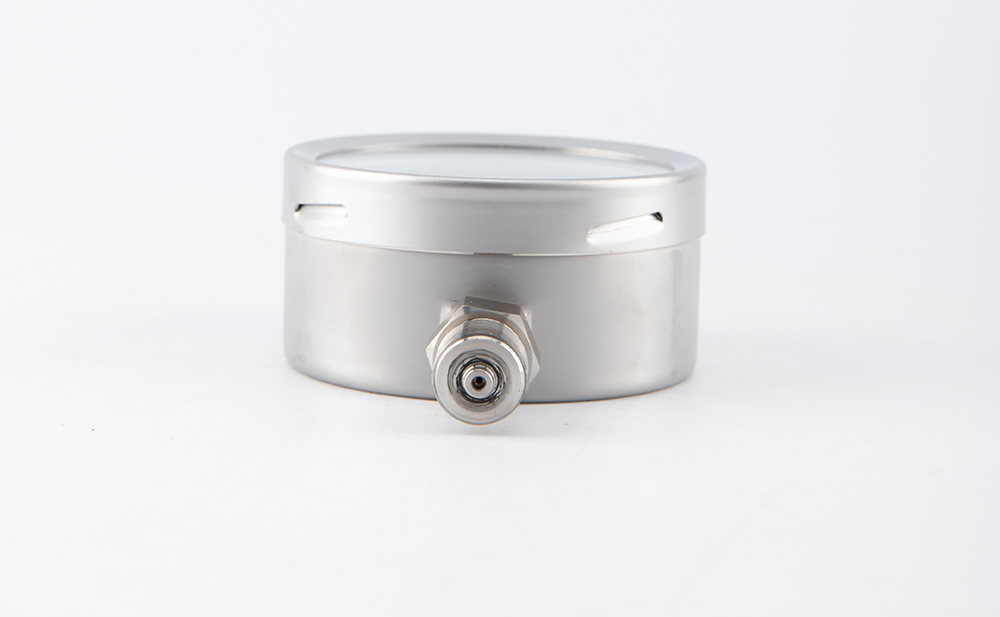 JUN STUDIO20240110IMG_1405.jpg