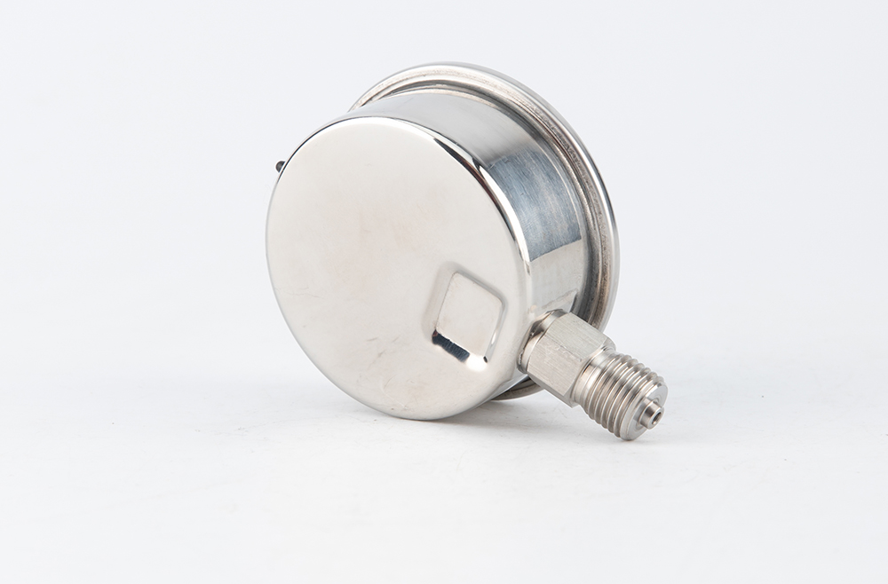 JUN STUDIO20240110IMG_0122.jpg