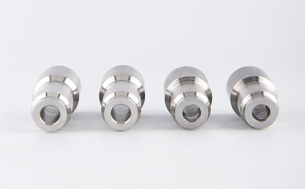 JUN STUDIO20240110IMG_1894.jpg