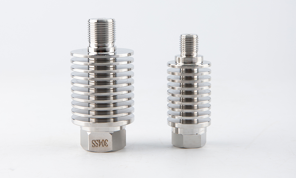 JUN STUDIO20240110IMG_1863.jpg