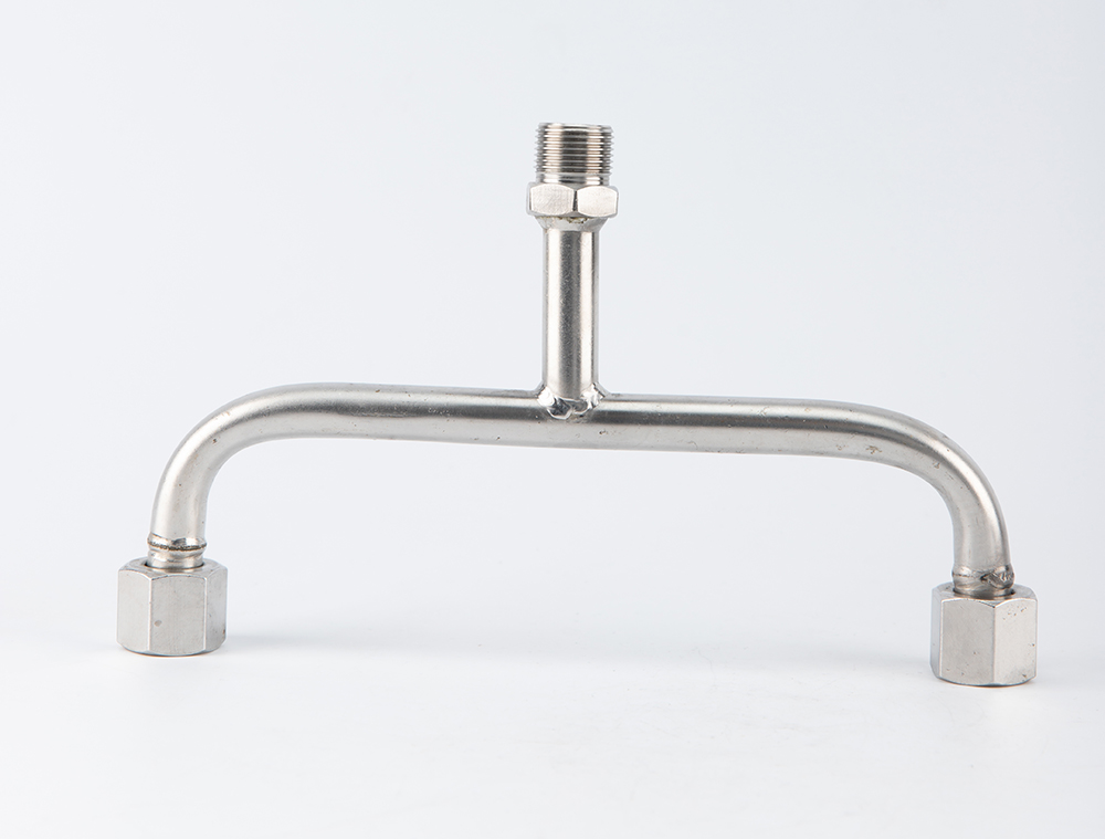 仪表三通管M20X1.5一进两出Y型三通不锈钢弯缓冲管内丝活接